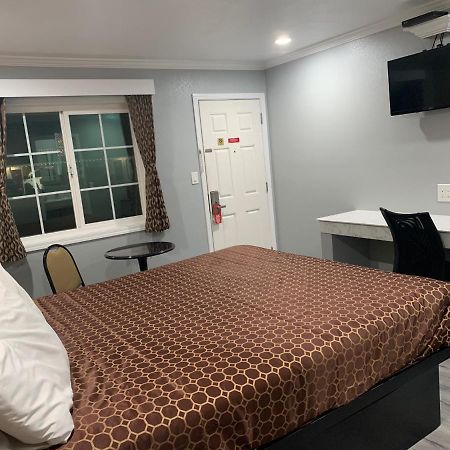 Colusa Motel Bagian luar foto