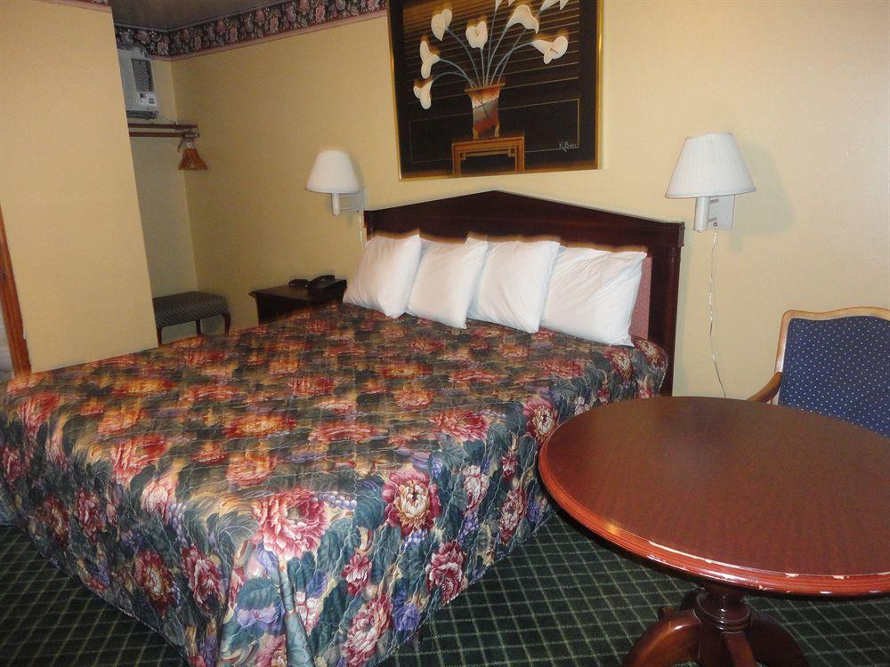 Colusa Motel Bagian luar foto