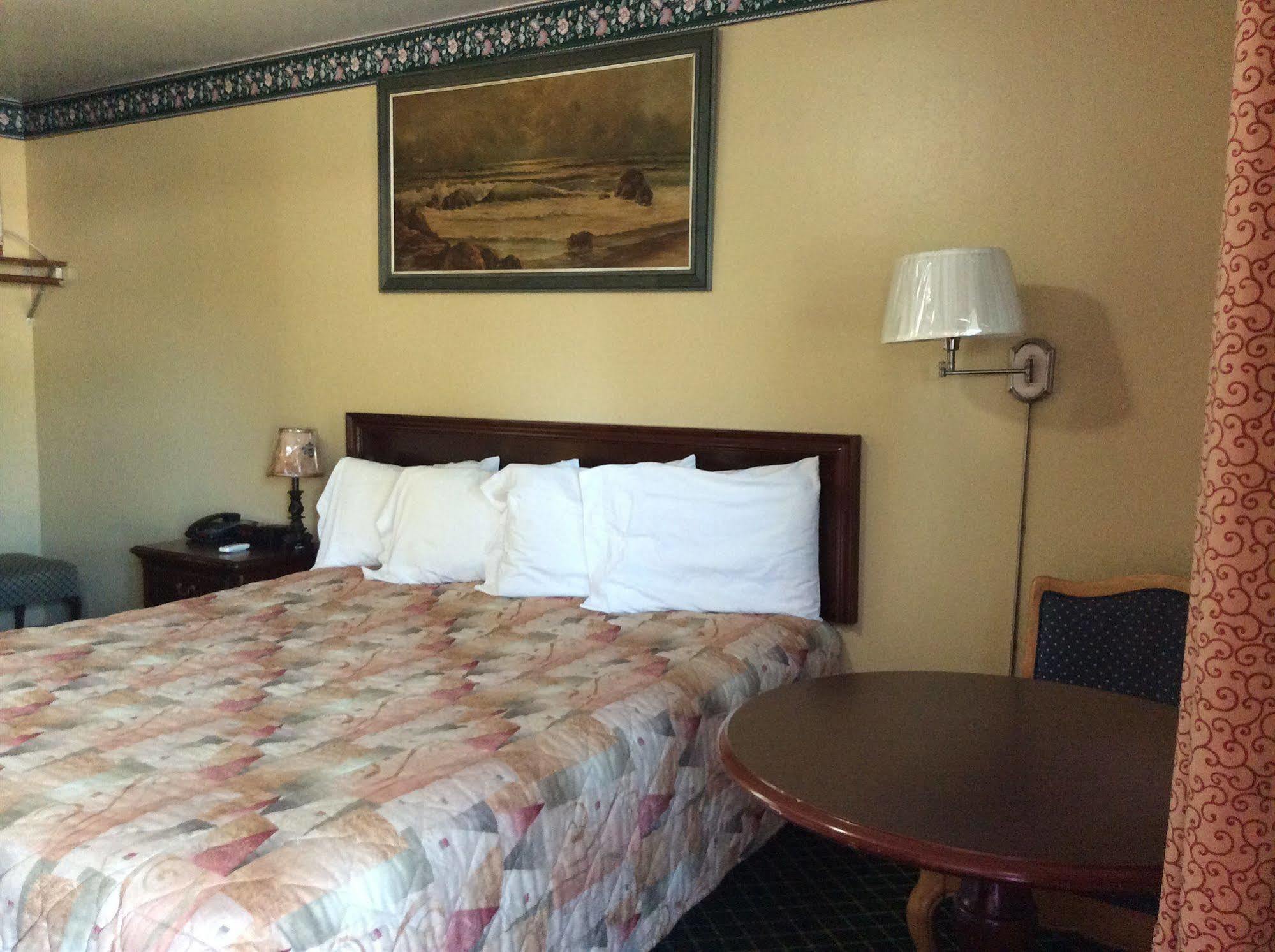 Colusa Motel Bagian luar foto